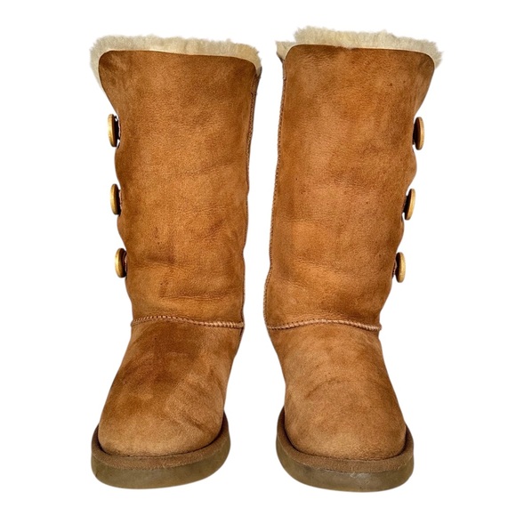 UGG Bailey Button Triplet II Chestnut Suede Sheepskin Lined Boots - Picture 5 of 12